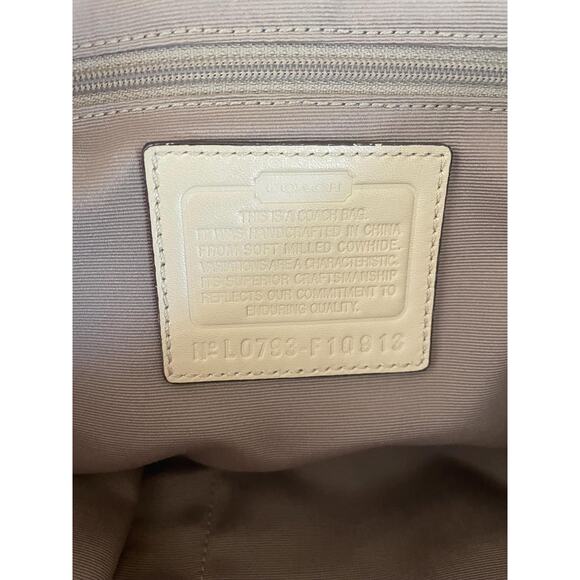 Vtg COACH Sand hobo soho pebble leather shoulder bag F10913 - Picture 8 of 8